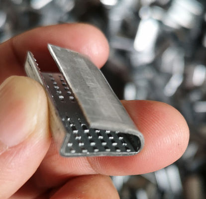 Yakalama Poliester PET Kemer Metal Dükkan Normal veya Elektroplated Yüzey 2000pcs/Case