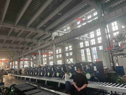 Düzenlenebilir sarma gerginliği ile otomatik polyester PET kurşun sargı