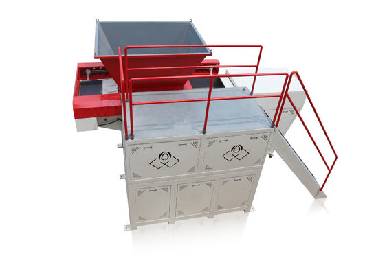 PVC PET Tek Çubuklu Kırma Makinesi Atık Plastik Geri Dönüştürme Makinesi PLC Kontrolü