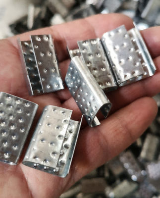 Basınçlı delik sapılı polyester PET bantlı metal mühürler