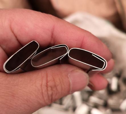 Gripper Galvanize Metal Seals Elektroplastrasyon Yüzeyi PP Polipropilen Kemeri İçin