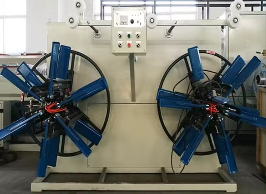 Otomatik Geri Dönüştürülmüş Kauçuk Çizgi hortumu sarma makinesi Kompakt PLC Kontrolü