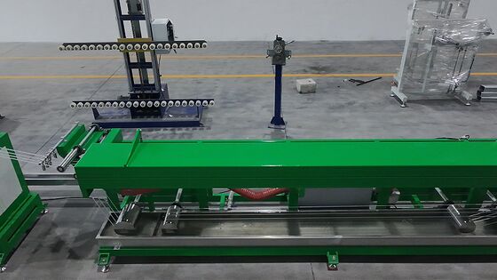 Düz yüzey finişi, çıkartma ünitelerinde ayna kromoli rulolarla